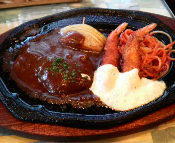 気まずい昼飯