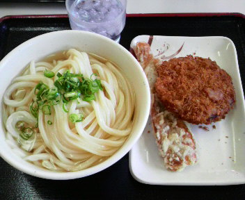 仕事よりうどん優先です