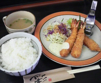 久しぶりのエビフライ