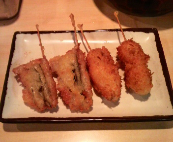 食って遊んで