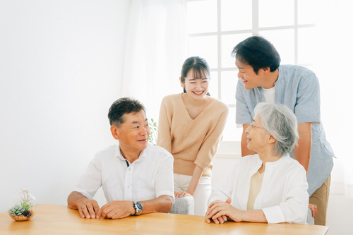 親との同居はあり?! 親との同居はあり?!