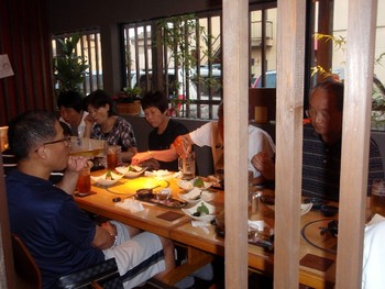 囲味庵で飲み会!