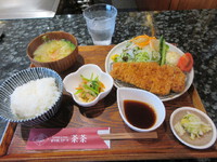 茶々ロースカツ定食!!