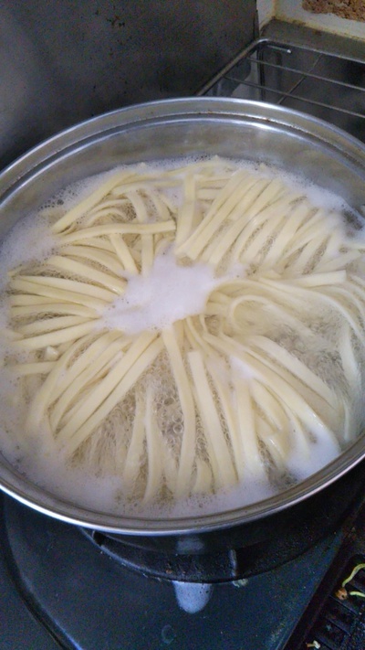 さぬき生パスタ　フィットチーネでたらこスパ