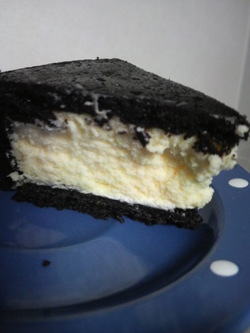 まっ黒チーズケーキ