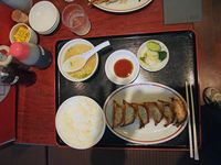 餃子定食３９９円也!!
