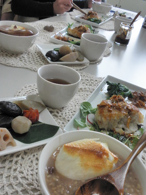 料理のあとの食器洗いも楽しくね