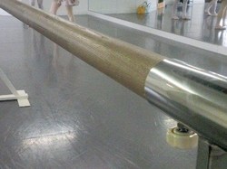 大人のバレエ講座講師朋子先生