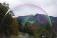 雪景色と紅葉とシャボン玉　香川用水記念公園