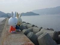 庵治　王の下防波堤・・