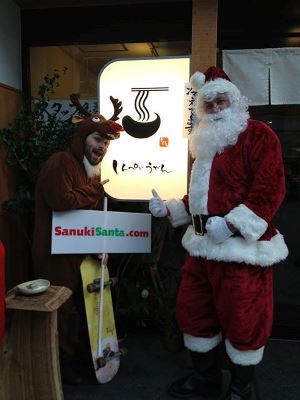 どちらが本当のサンタクロース？