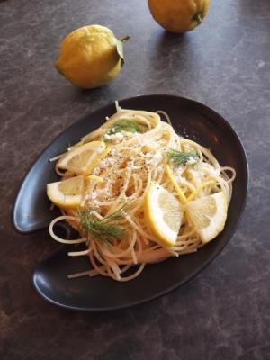 檸檬のチーズパスタ