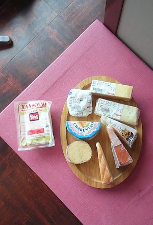 じゃじゃんと、６月のチーズ！