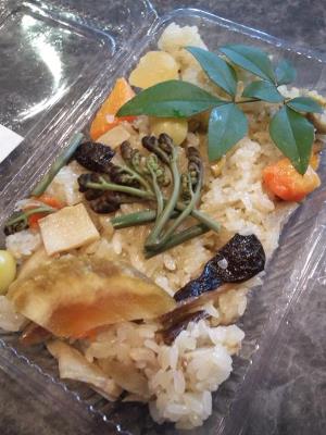 メインは、山菜！！