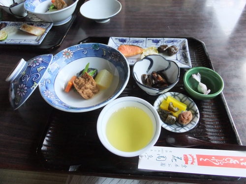 Breakfast in Ritsurin Garden