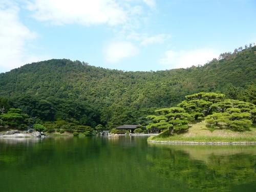 Breakfast in Ritsurin Garden