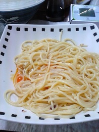 テレビで美味しそうに食べる
