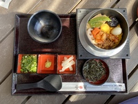 野外で釜飯の幸せ