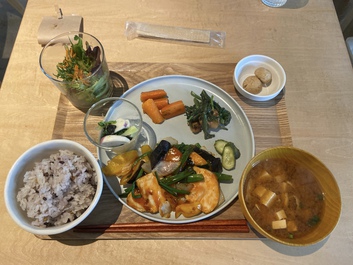 週一狙いのランチ店か