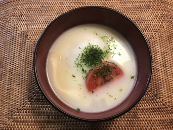 勿論お雑煮は餡餅