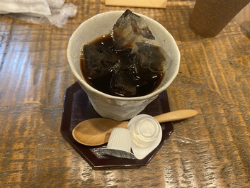 あなばじゃ無いよあなごだよ