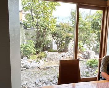 イカしてるお店でした