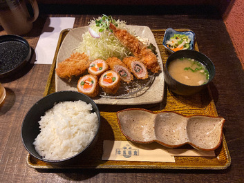 娘の影響でランチに行きました