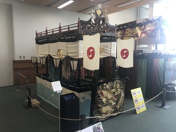 神輿  獅子 屋台いっぱい 祭礼百態