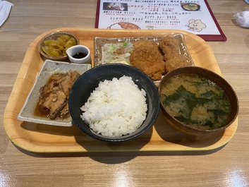 スタバ角の立て看板に誘われて