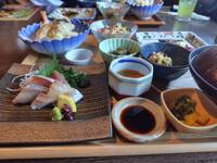高松市の「ごはんや えん」にランチに行きました。