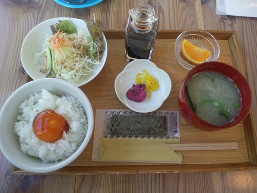 【新店】Cafe Creer 黄身醤油づけごはんセット