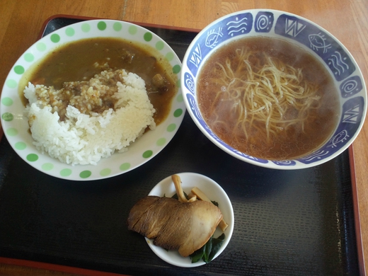 川内屋　ラーメン+カレー