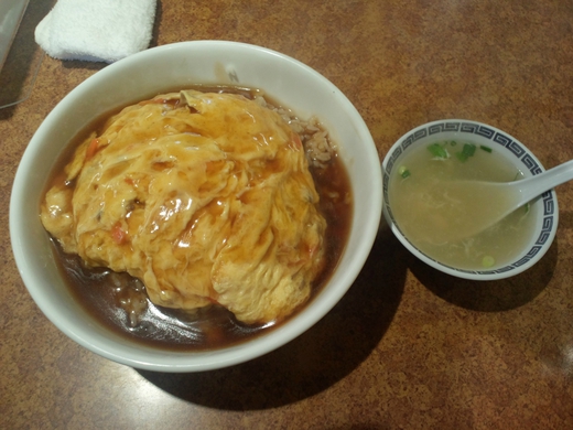 飩餃　天津飯（中）