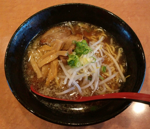 ホルモン・手羽先 かぐら　かぐららぁめん　綾川町32号沿い