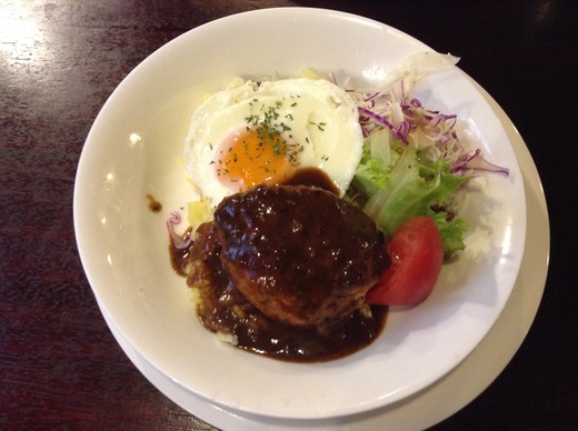 tantan　カレーロコモコ　ライオン通り