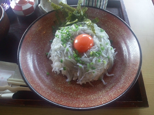 あるぷす　生しらす丼