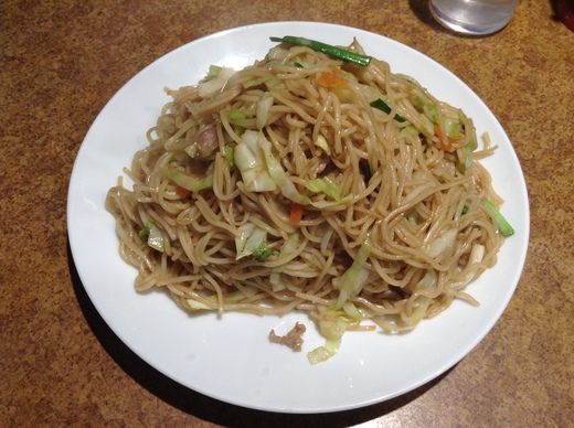 飩餃　やきそば中