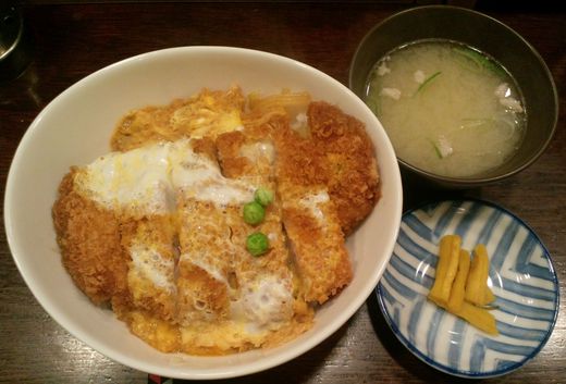 【優勝祈願】ガンバレ高商！！勝ど～ん　ひがさ番町店