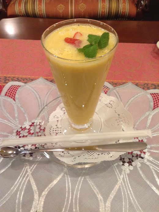 Tea Salon Lys Gracieux　ミックスジュース　仏生山