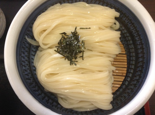 釜からどん　牛すじと温玉のつけうどん