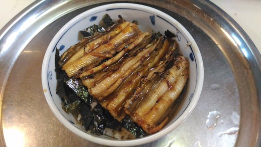 レストハウス幹　穴子丼　東かがわ
