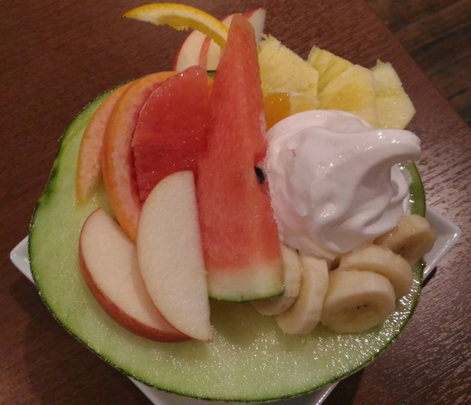 はまきた珈琲　まるごとメロンパフェ　宇多津