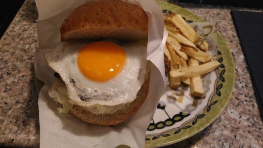 TAKE FIVE　照り焼きエッグバーガー　高松市内町