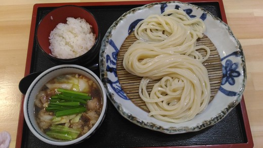 麺匠くすがみ　ホルモンつけうどん