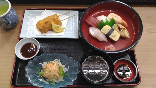 くろだ寿司店　観音寺