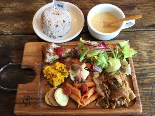 BERNERS　プレートランチ　高松