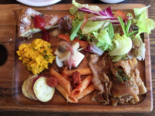 BERNERS　プレートランチ　高松
