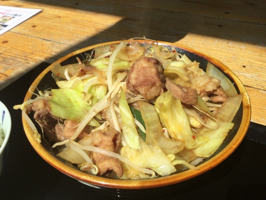 勝乃屋　牛もつ煮定食　坂出