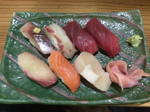 飯汁ぬくもり　にぎり盛り合わせ　ライオン通