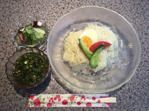 喫茶　蜜蜂　そうめん　高松市内町